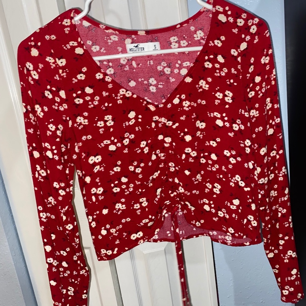 Hollister red floral top